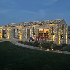 La Bella Bed & Breakfast